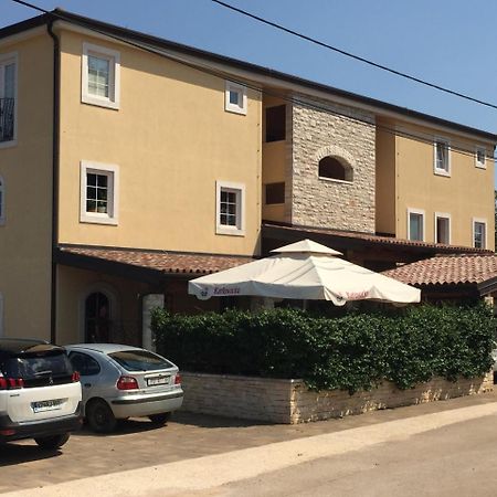 Apartments & Rooms Buoni Amici Murine Kültér fotó