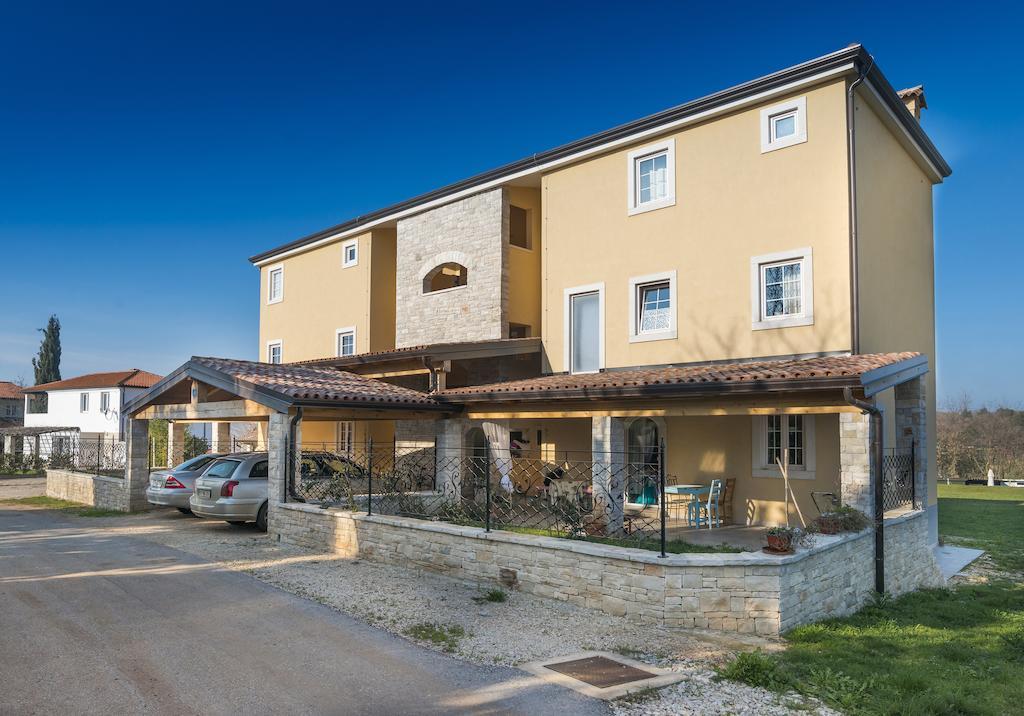 Apartments & Rooms Buoni Amici Murine Kültér fotó