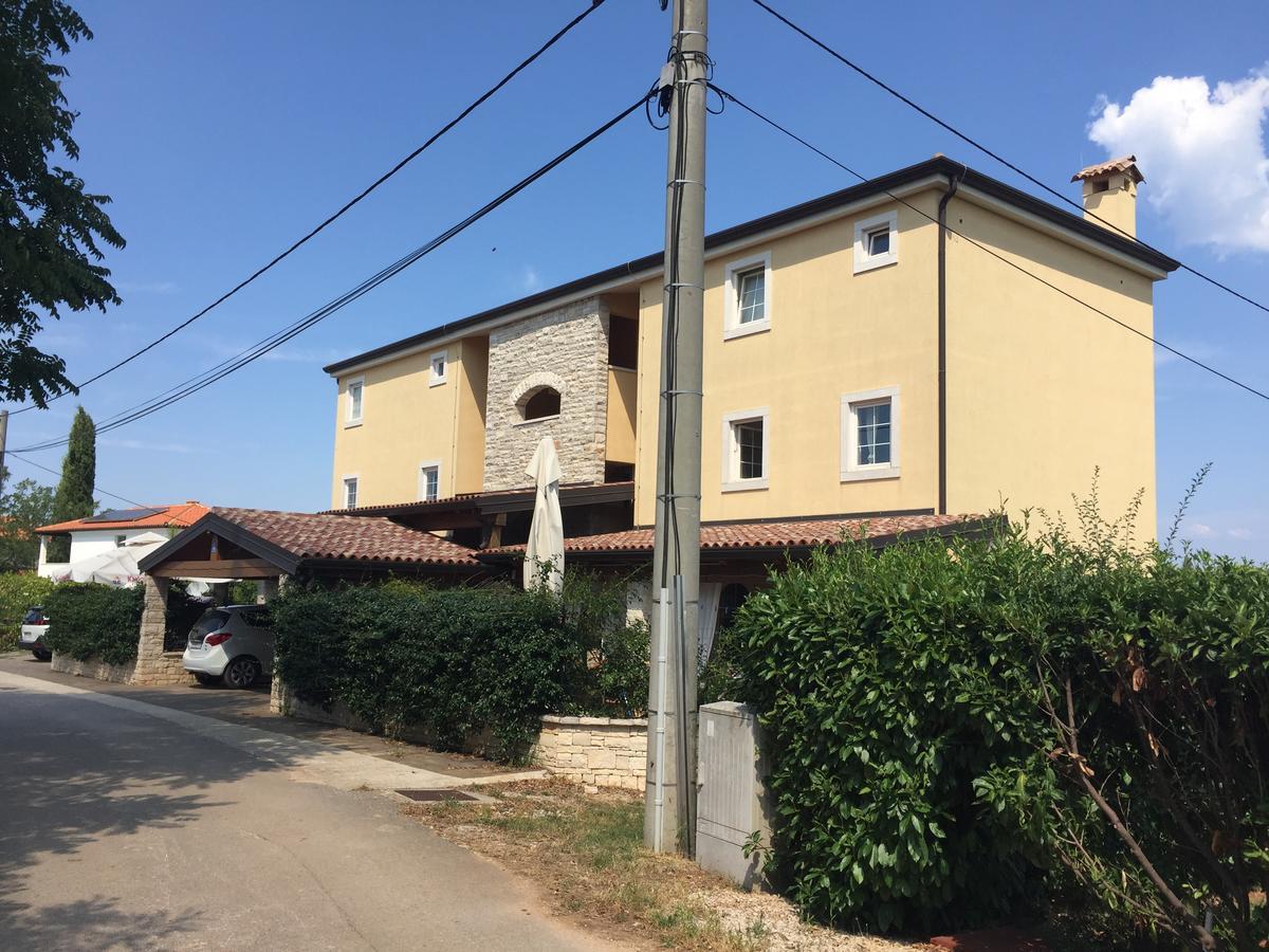 Apartments & Rooms Buoni Amici Murine Kültér fotó